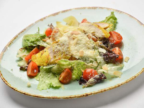 NEKRASOV LOUNGE - Салат Цезарь с курицей