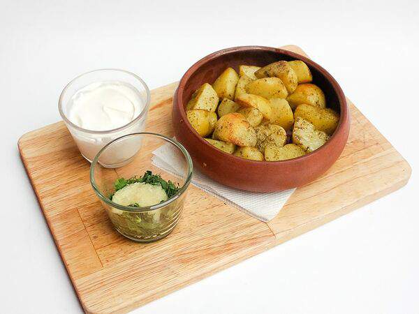 Пиросмани - Картофель с мацони и зеленью