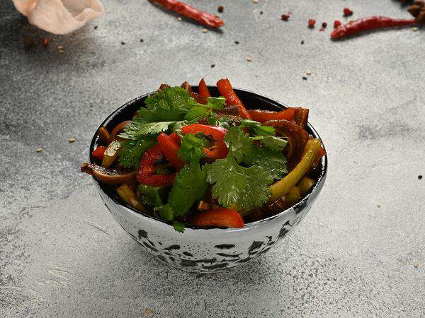 Кайфын - Салат со свинными ушками