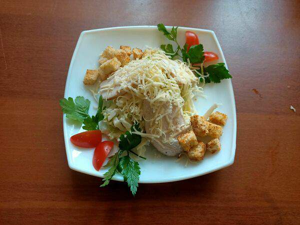 Мельница - Салат Цезарь с курицей