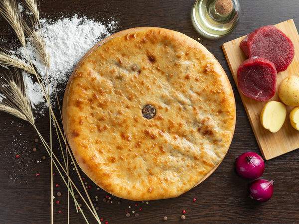 Дары Осетии - Пирог с говядиной и картофелем