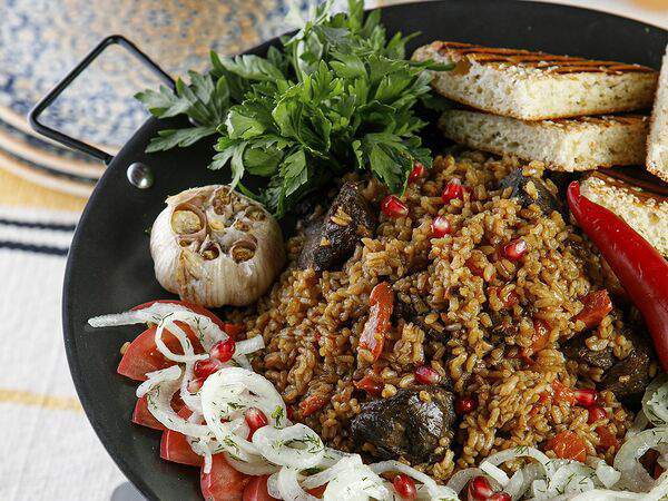 Два хурма - Плов из баранины на компанию