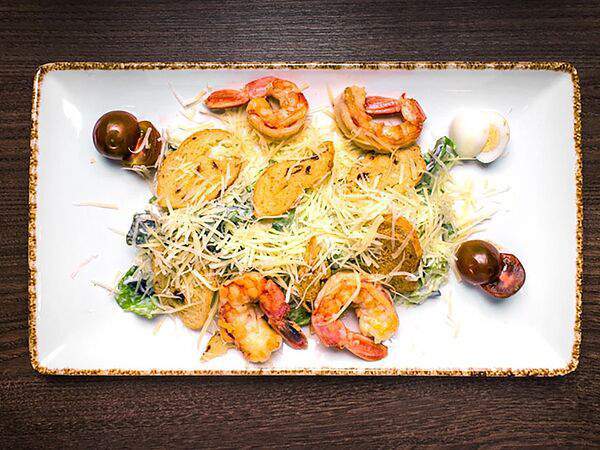 Panorama lounge bar - Цезарь с креветками