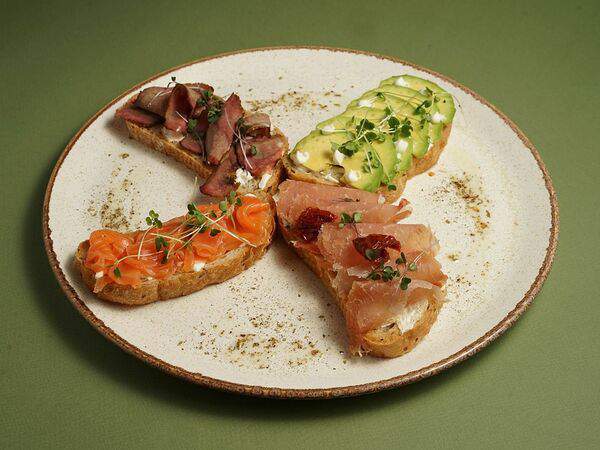 T-Cafe - Ассорти хрустящих брускетт