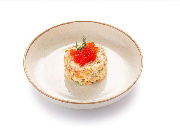 Шоколадница - Оливье с красной икрой и слабосоленым лососем