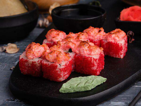 Суши кот - Ролл запеченный Креветка