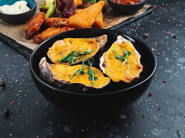 Кайфын - Запеченный морской гребешок под сыром Чеддер