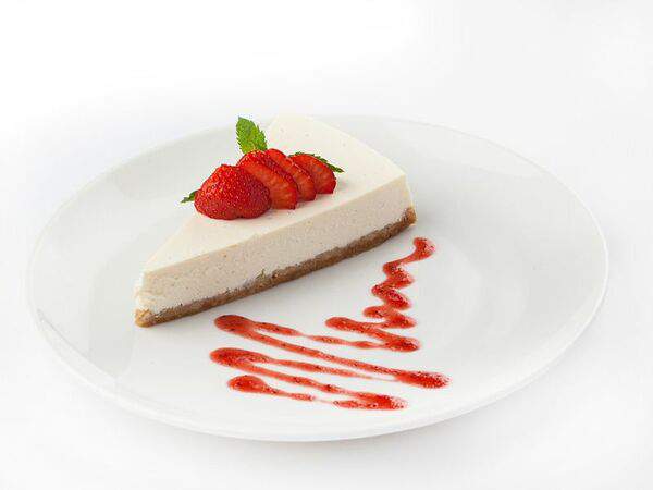 Grizzly Bar - Чизкейк Нью-Йорк с ягодным соусом