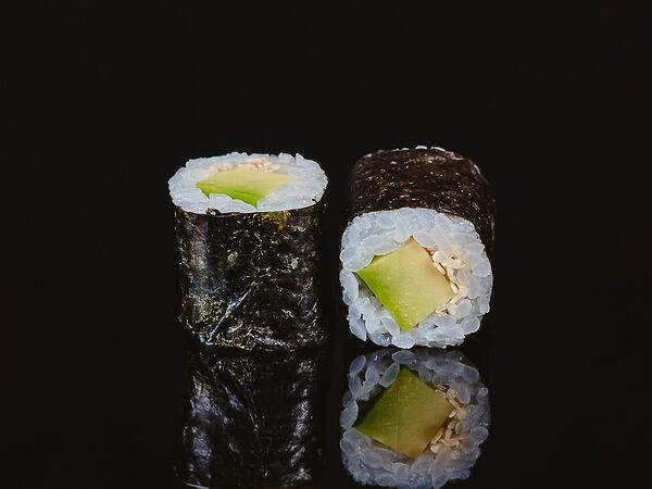 Такаши - Ролл Авокадо маки
