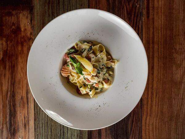 Mamma Mia - Феттучине с морепродуктами