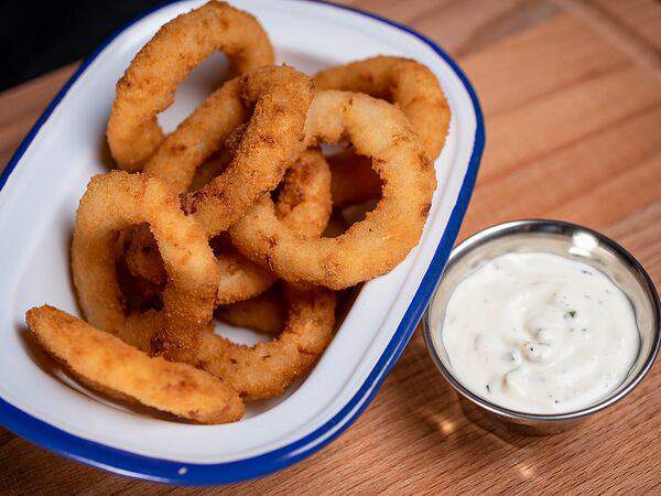 BBQ  Star - Луковые кольца фри с соусом тартар