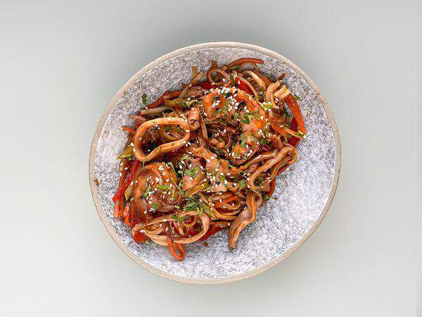 О мой вок! - Пшеничная лапша с морепродуктами