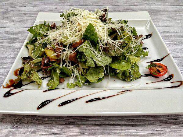 Lounge bar - Теплый салат Мясная сказка