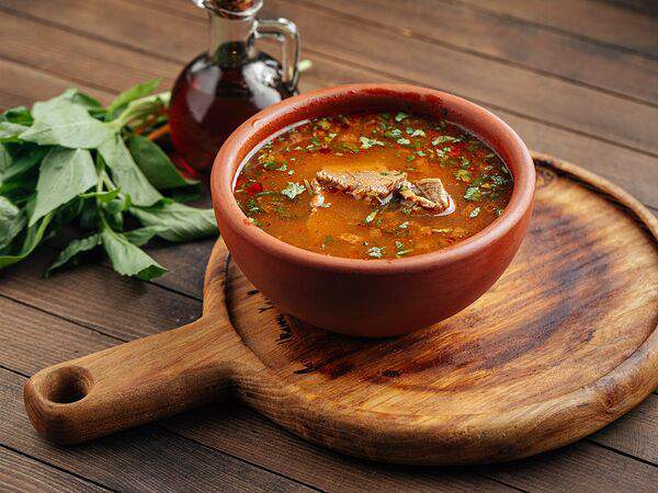 Ларисс Иванну Хачу! - Харчо