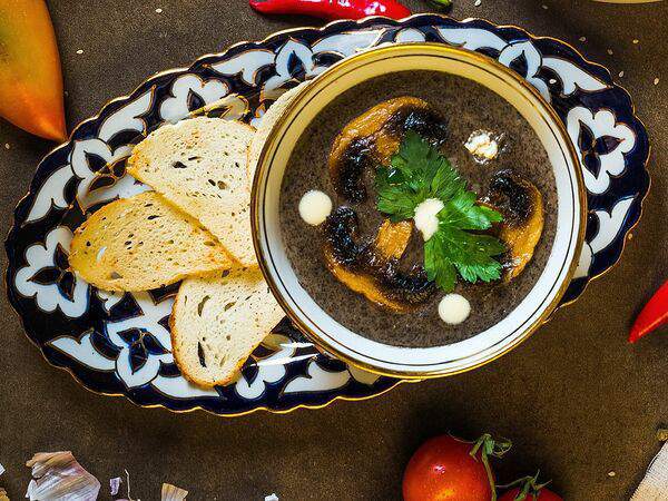 Чайхана Обишир - Суп-пюре грибной