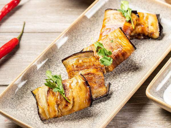 Грузинское кафе Ван Гоги - Рулетики из баклажанов