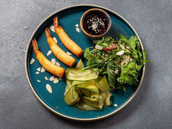 Goya - Креветки в рисовой бумаге с острым чили терияки