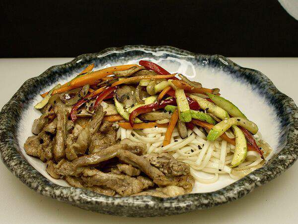 Слонабысъел - Менруй со свининой