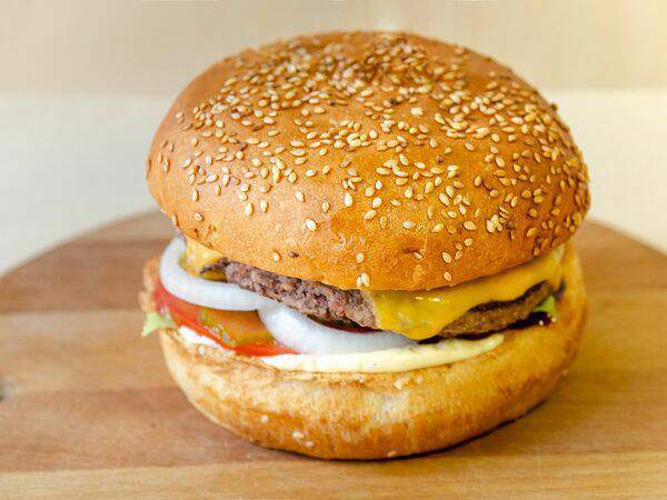 Qq Bar - Бургер Сырная Классика