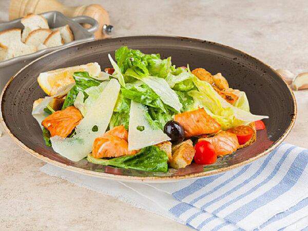 Pizza Cosa Nostra - Цезарь с семгой