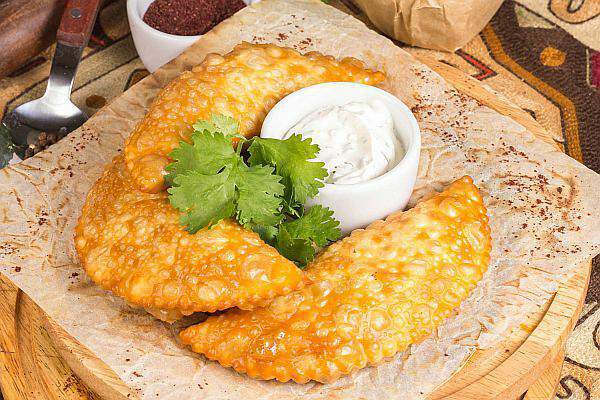 Мушмула - Мини чебуреки с курицей