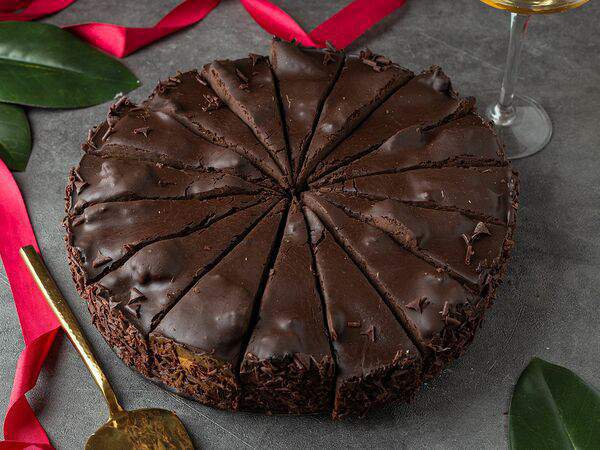 Bagatelle - Торт Муссовый Три шоколада