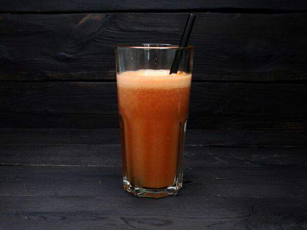 Кафе вегетарианской кухни Радхика - Микс Радж