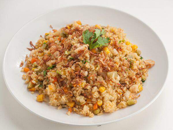 Вьетнамская кухня Cyclo - Рис на воке вегетарианский