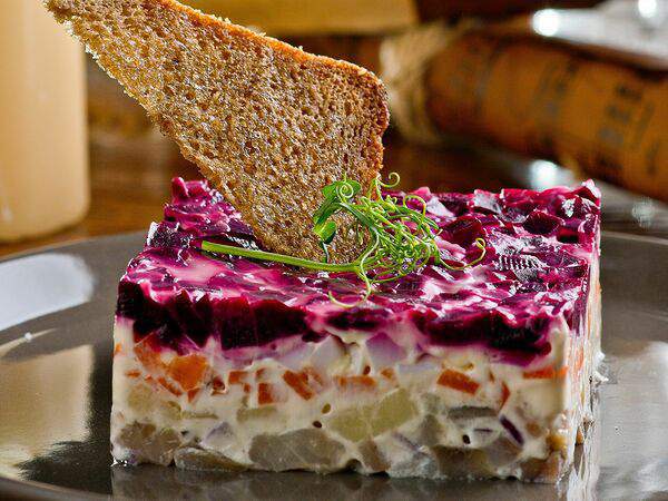 Таверна - Салат Сельдь под шубой