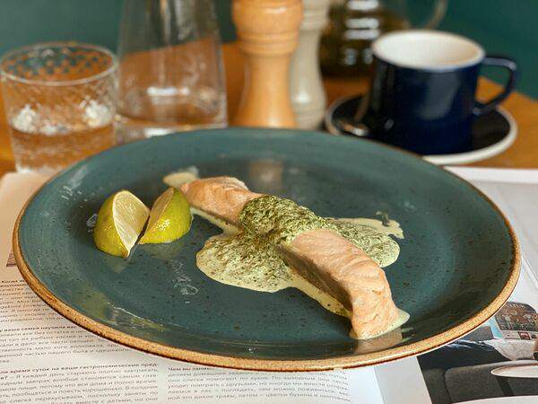 Кафе К16 - Стейк Лосось