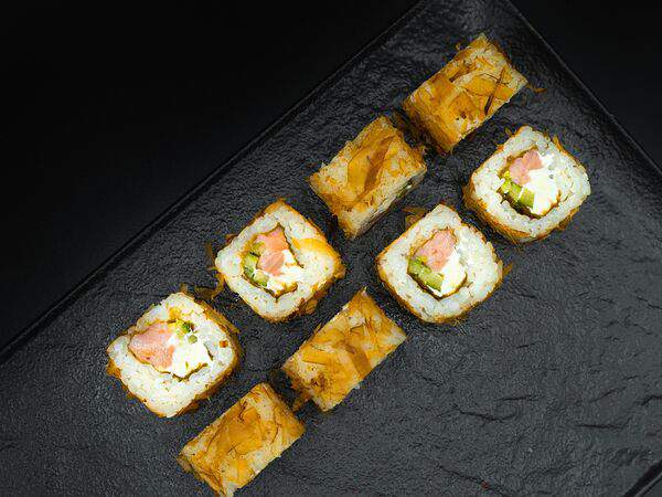 НЕФТЬ еда - Бонито ролл