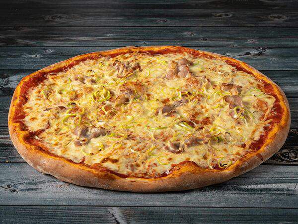 Rocket Pizza - С беконом, яйцом и луком-порей