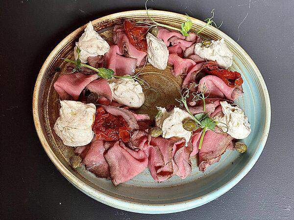 Elementum - Вителло тоннато