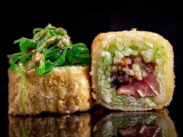 Sushi star & pizza - Горячий ролл Цунами