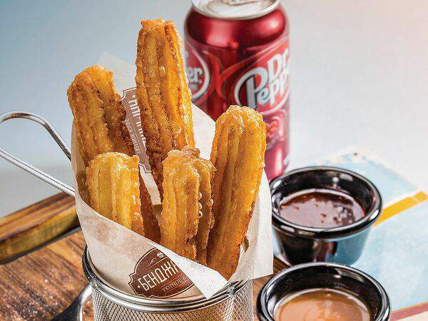 Уютное кафе Бенджамин - Чуррос с соусом