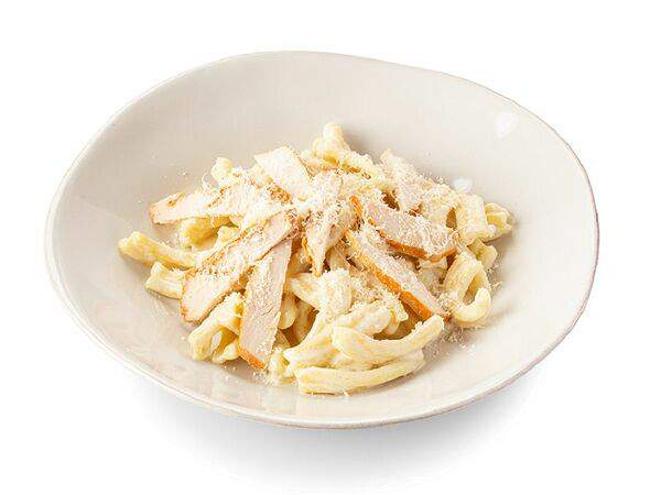 Шоколадница - Паста Альфредо с курицей