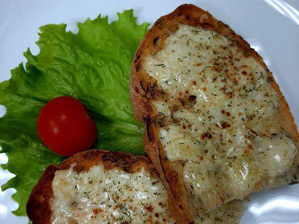 Бутик вкусной еды - Тосты с сыром