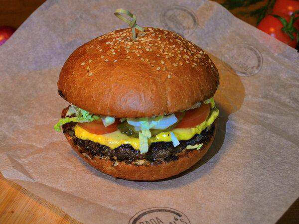 Папа Mangals - Бургер с говядиной