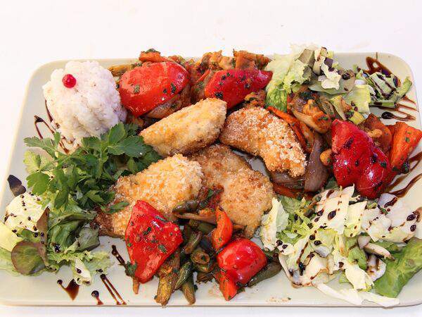 Пусан - Судак с овощами гриль