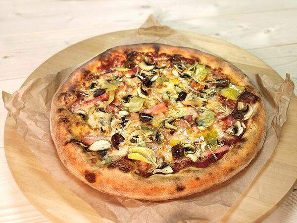 Ченто Пицца - Пицца Каприччоза