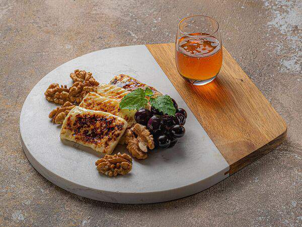 Caravaggio - Жареный сыр халумис