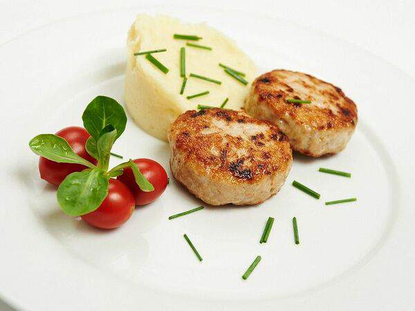 Николаевский - Котлеты из мяса птиц с картофельным пюре
