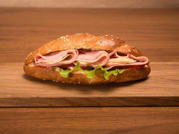 Ладная - Сэндвич с ветчиной и сыром