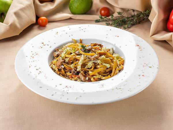 Стейк хаус Кантри паб - Лапша Удон с говядиной