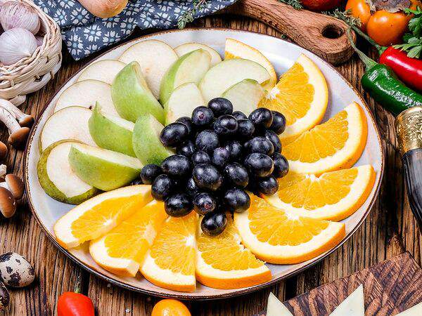 Хачапури тётушки Марико - Фруктовая тарелка