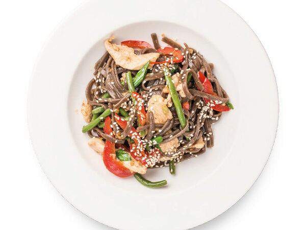 Фёст на Первомайской - Гречневая лапша с курицей