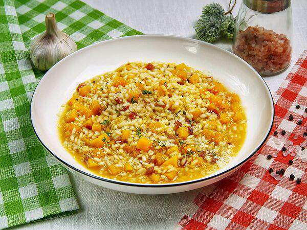 Burrata - Ризотто с тыквой и вялеными томатами