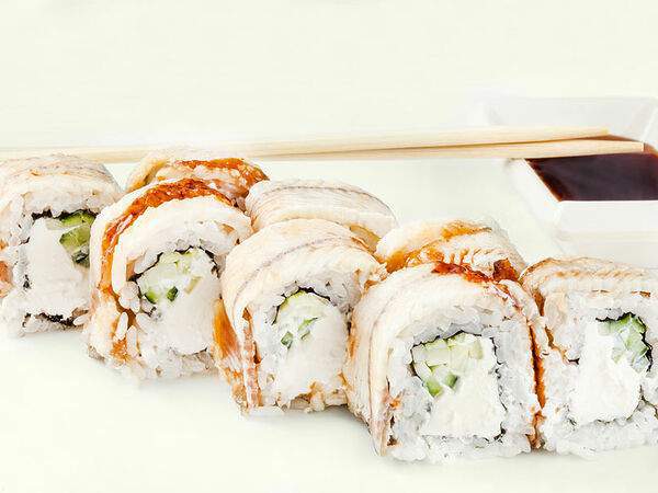 Роял пицца - Ролл филадельфия с угрем