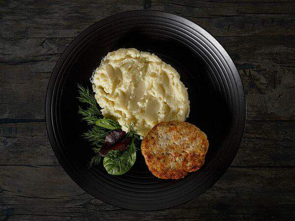 Kinza House - Пюре с домашней котлетой