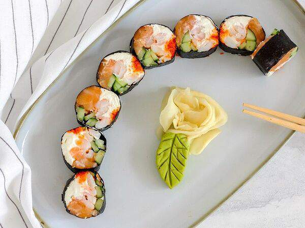 Poke Poke - Ролл Токио